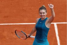 Halep Lolos ke Perempat...