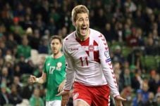 Bendtner Absen Bela...