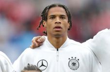 Dicoret Timnas Jerman,...