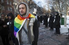 Aktivis LGBT Rusia Janji...