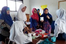 Peduli Kesehatan Reproduksi,...