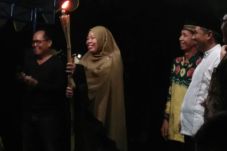 Bupati Kobar Buka Festival...