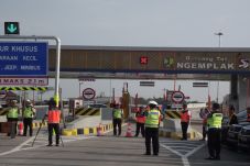 Tol Solo-Ngawi Masih...