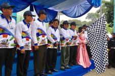 BKKBN Berangkatkan Ratusan...