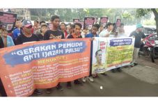 Datangi KPU, Kumpulan...