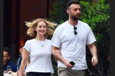 Punya Pacar Lagi, Jennifer...