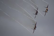 Jet Tempur Misterius...
