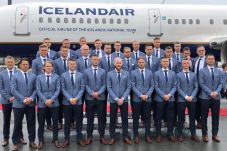 Ke Rusia, Kiper Islandia...