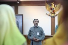 Mendagri Minta Rektor...