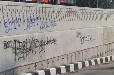 Terduga Pelaku Corat-coret...