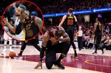Lebron James Berencana...