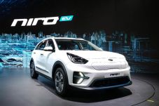 Mejeng di Busan Motor...