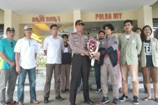 BEM UGM Beri Apresiasi...