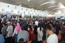 Jelang Lebaran, Bandara...
