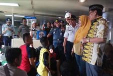 Bupati Kobar Cek Pemudik...