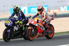 Rossi Bakal Contek Gaya...