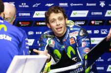 Rossi Unggul dari Duo...