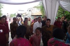 Lebaran Kedua, Presiden...
