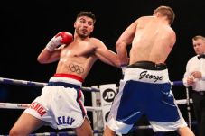 Hearn Berniat Beri Kelly...