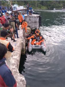 Diduga Korban KM Sinar...