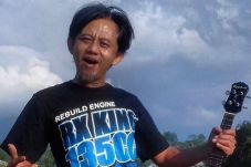 Kang Mus Preman Pensiun...