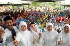 Bersama AHY, Khofifah...