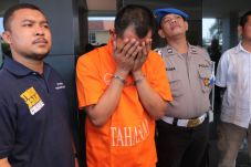 Buron 1,5 Tahun, Pencuri...