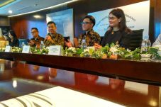 Ekspansi ke Indonesia,...