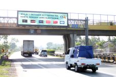 Akhir Pekan, Kendaraan...
