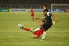 Jelang Lawan Persebaya,...