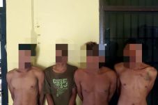 4 Pemuda Perkosa Gadis...