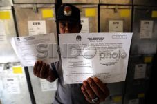 Jelang Pilkada Serentak,...