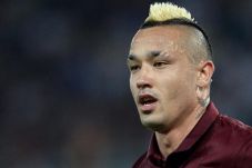 Radja Nainggolan Resmi...