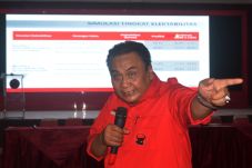 Jelang Pencoblosan,...