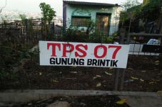 Pocong dan Kuntilanak...