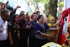 Tabanan Luncurkan Sistem...