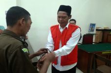 Habisi Nyawa Janda Cantik,...