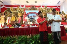 Bandara Buleleng di...