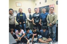 Lima Pemabuk Pelempar...