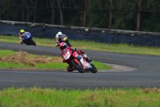 Rebut Podium Tertinggi,...