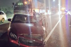 Mobil Mercy Ringsek...