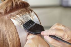 Tips Ubah Warna Rambut...