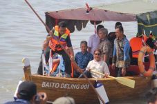 Menteri Susi Luncurkan...