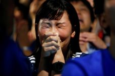 Fans Jepang Menangis,...