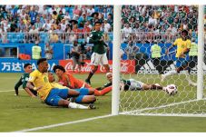 Neymar Cemerlang, Brasil...