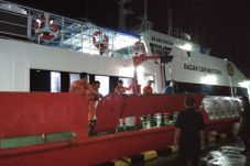 Bantu Cari Korban KM...