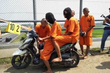 Polisi Gelar Rekonstruksi...