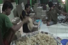 Kerupuk Rambak Khas...