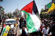 Palestina: Penghentian...