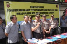 Polisi Sita Aset Bos...